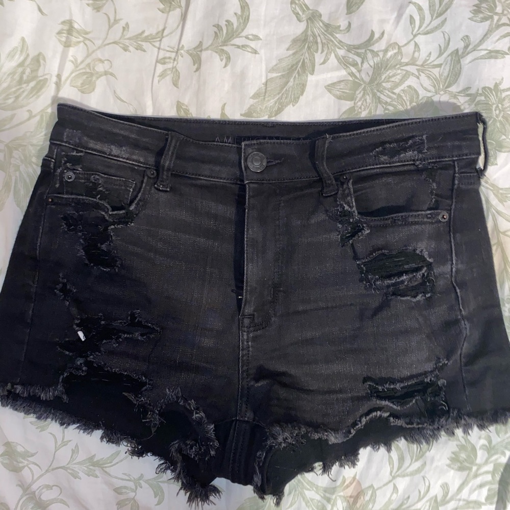 American Eagle Black Hi-Rise Shortie